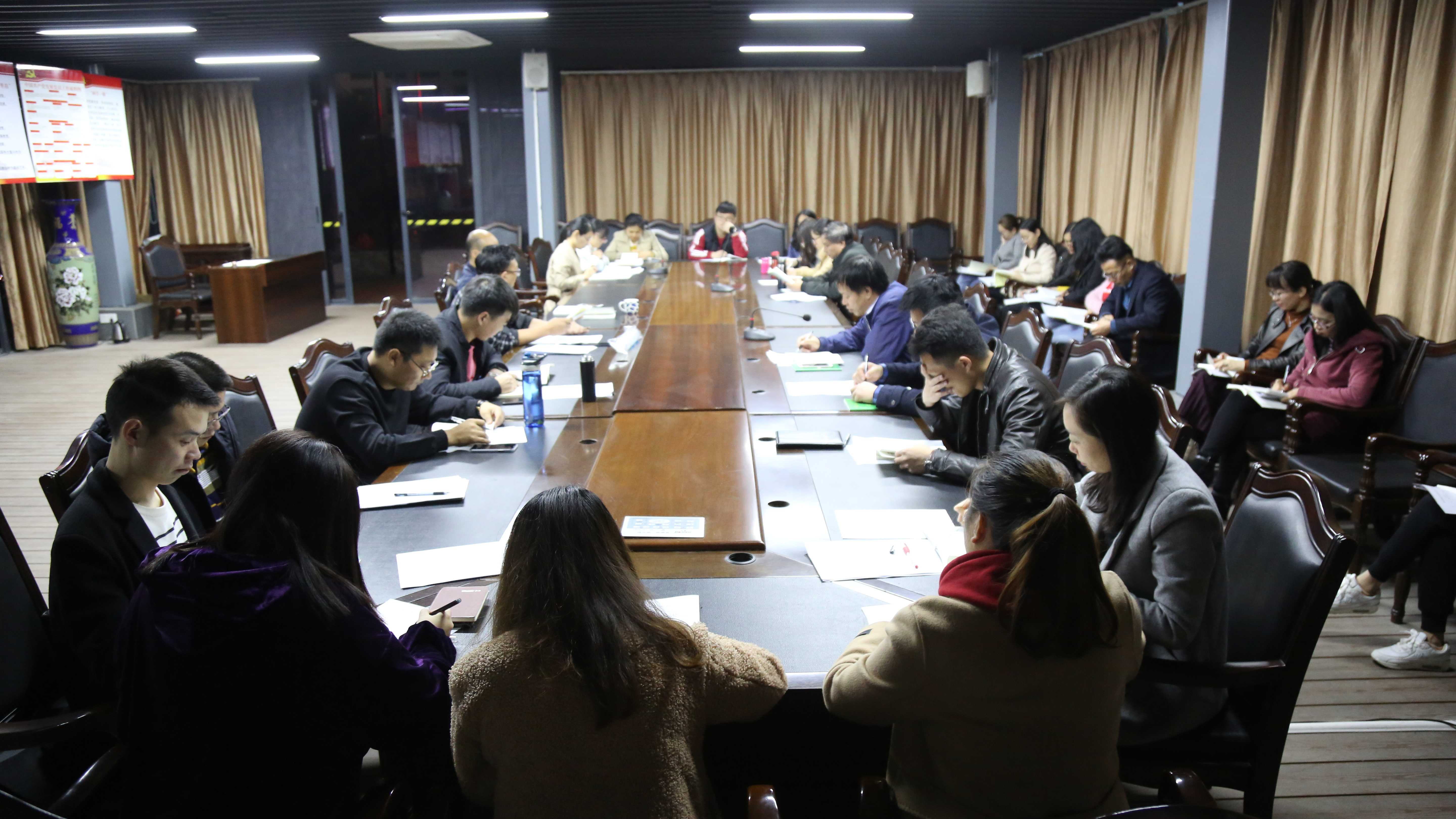 8R4A3086(001).jpg